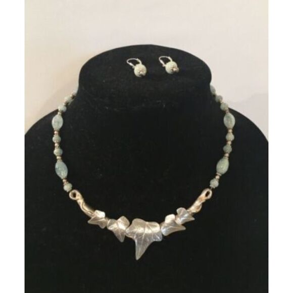 Necklace & Earring Set Light Blue Silver in Color - Picture 2 of 8